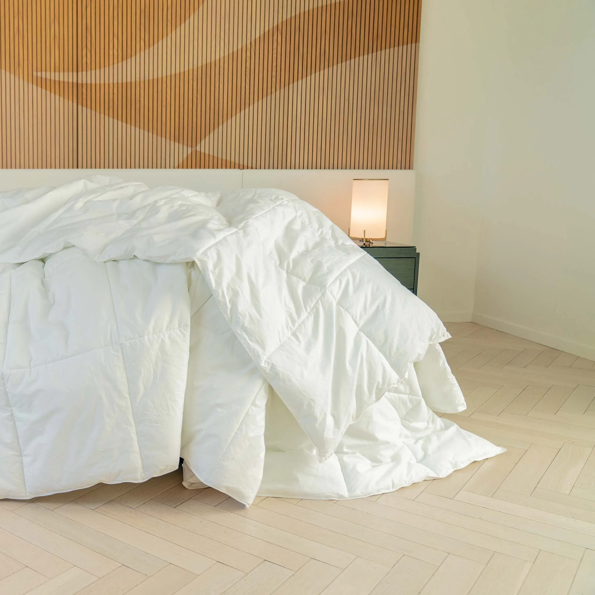 Down Blended Comforter - Image 3